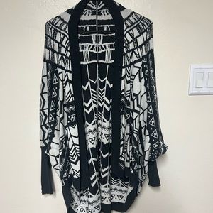 Oversized women’s cardigan